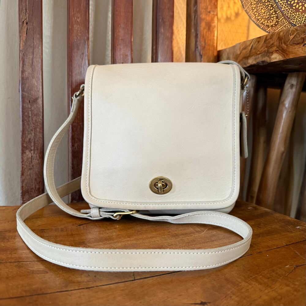 Coach Vintage Companion Flap Bag Leather Cream Crossbody